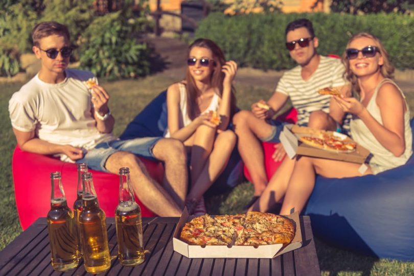 5 Best UK Garden Bean Bags (Nov 2020) UpGardener™